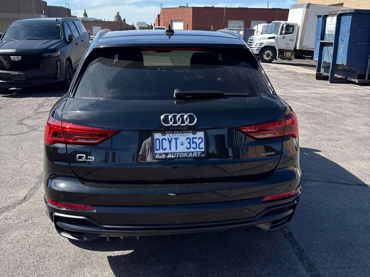 Audi Q3 * Progressiv * CARFAX * БЕЗ ПЪРВОНАЧАЛНА ВНОСКА, снимка 4 - Автомобили и джипове - 54906363