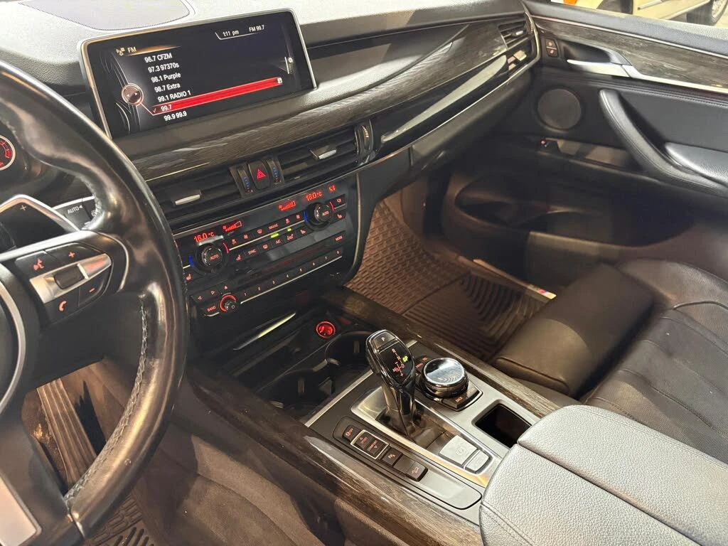BMW X5 xDrive35i ПЪЛНО ОБОРУДBАНЕ#, снимка 14 - Автомобили и джипове - 54915648