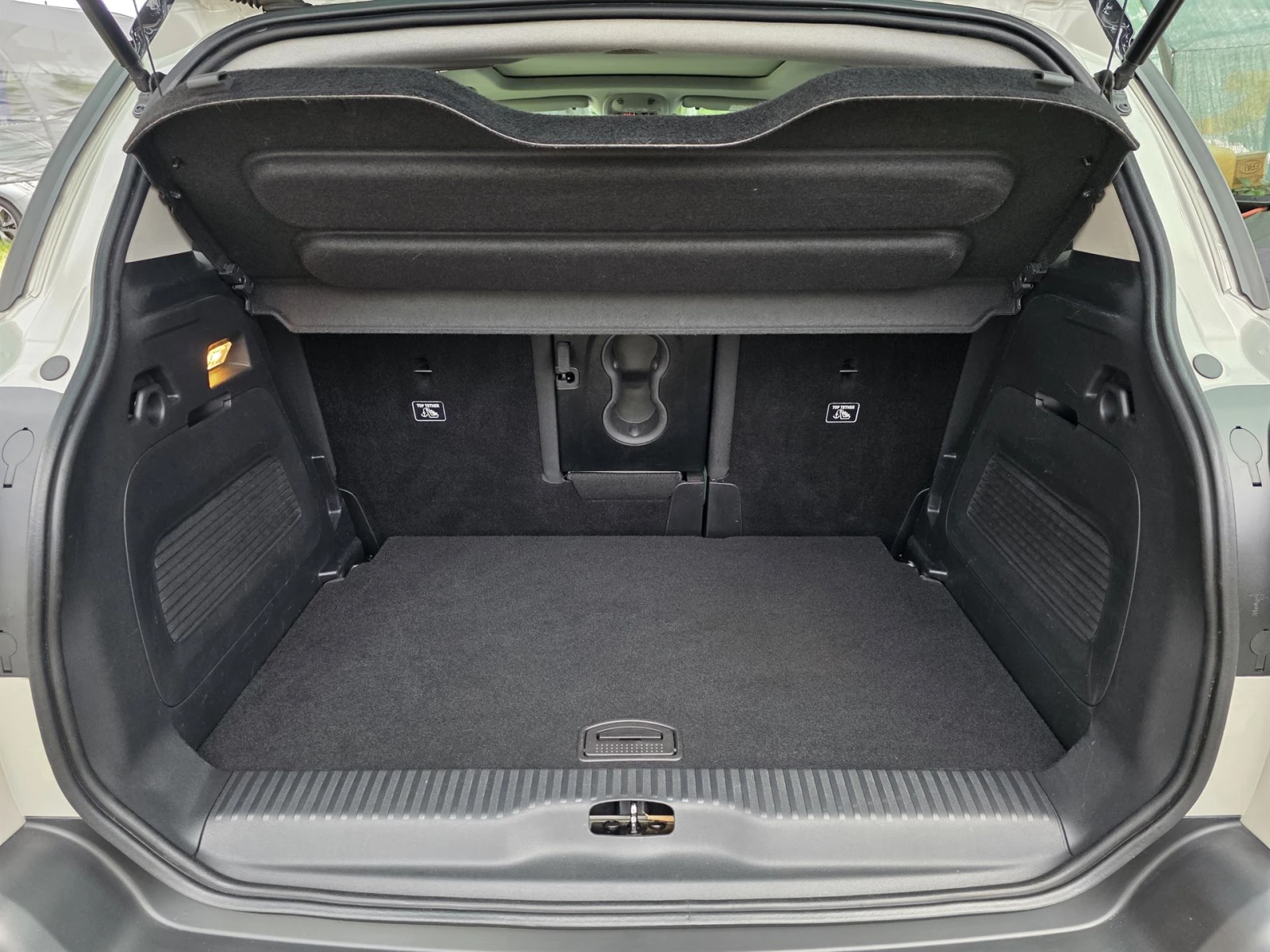 Citroen C3 Aircross 1.2 PureTech Shine Panorama, снимка 16 - Автомобили и джипове - 55055371