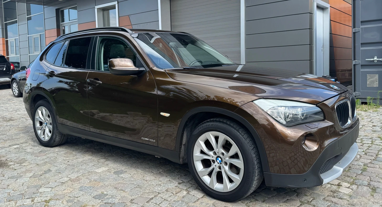 BMW X1 sDrive 18d AUTOMATIC, снимка 3 - Автомобили и джипове - 55380033
