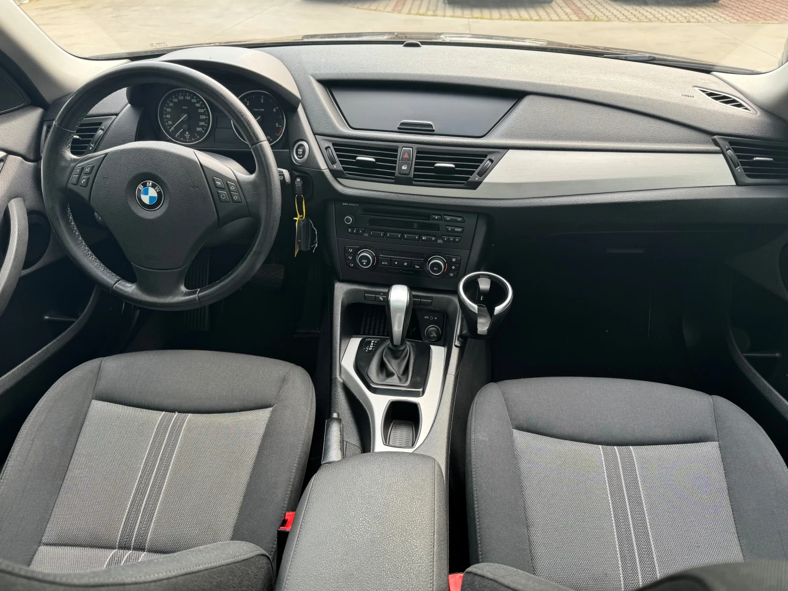 BMW X1 sDrive 18d AUTOMATIC, снимка 14 - Автомобили и джипове - 55380033