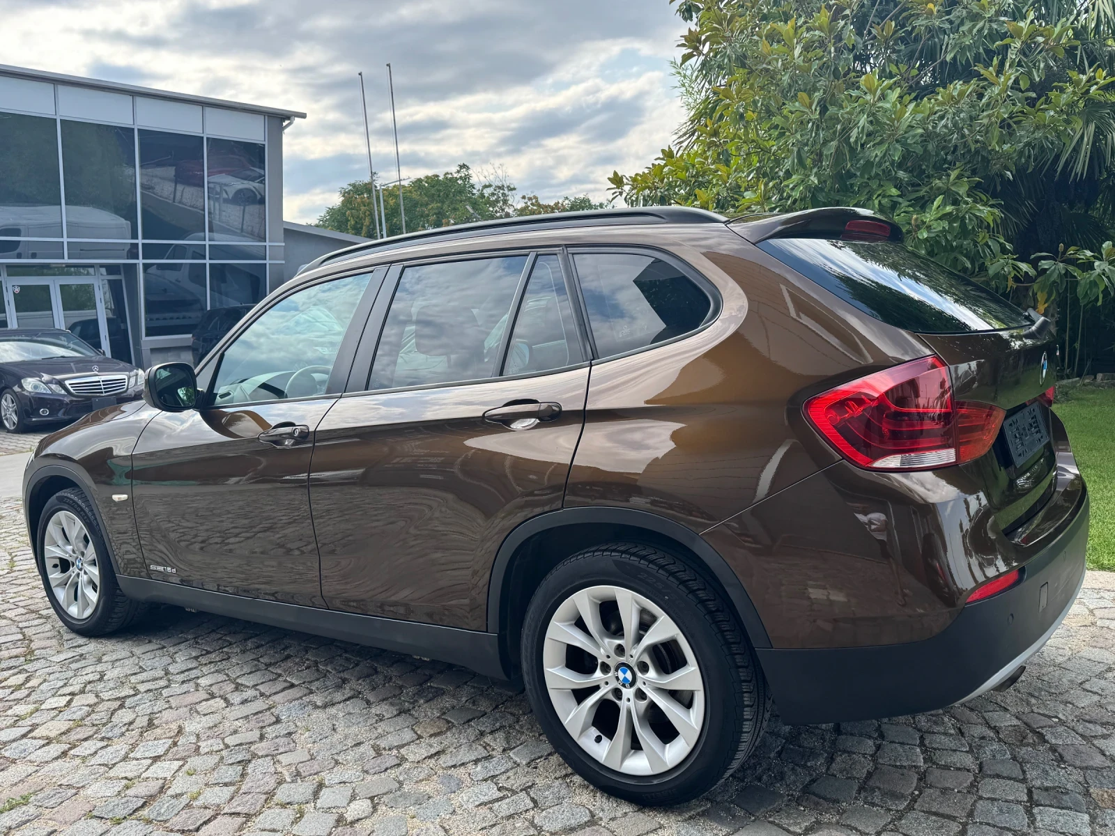 BMW X1 sDrive 18d AUTOMATIC, снимка 6 - Автомобили и джипове - 55380033