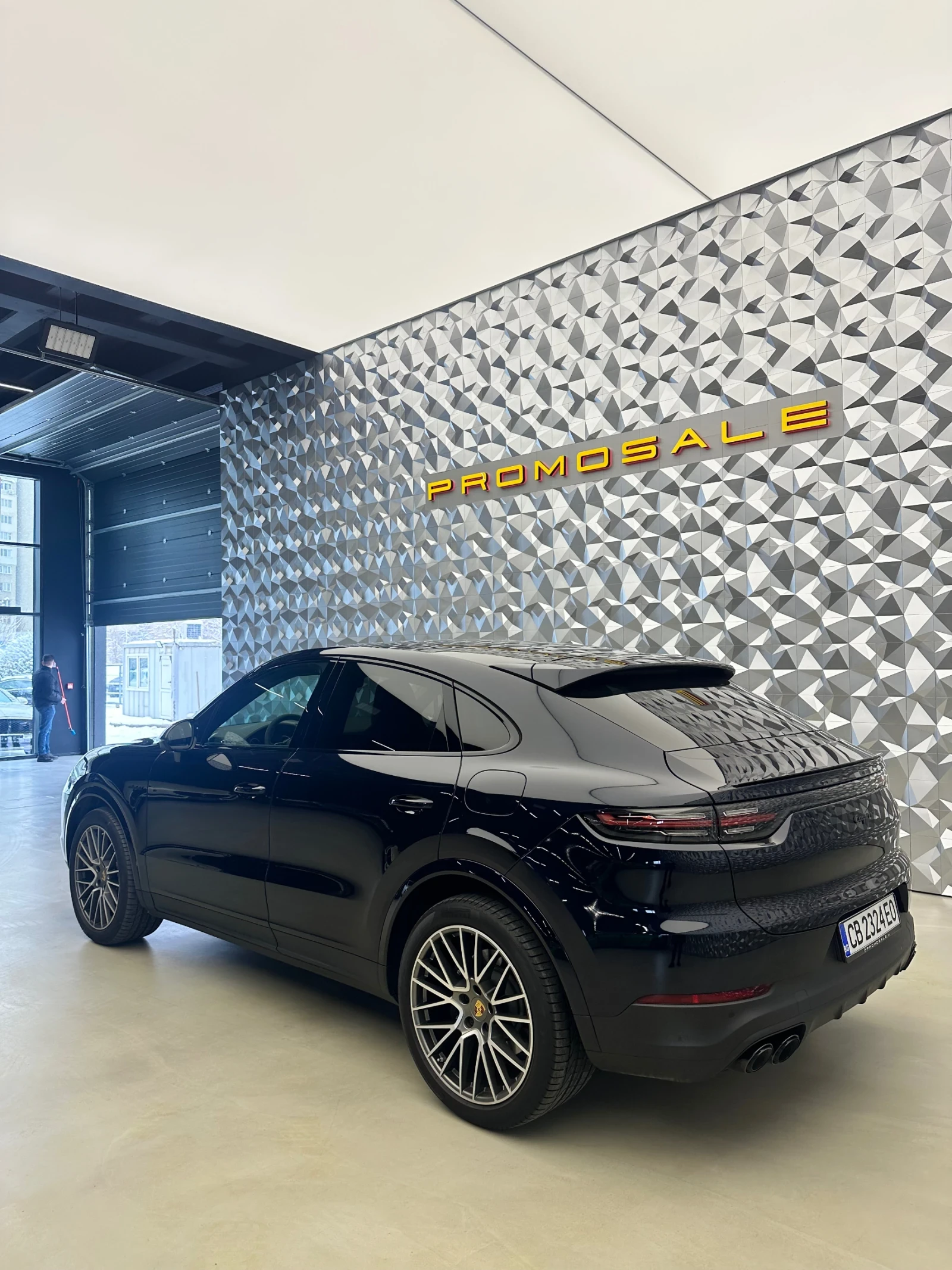 Porsche Cayenne, снимка 8 - Автомобили и джипове - 56628600