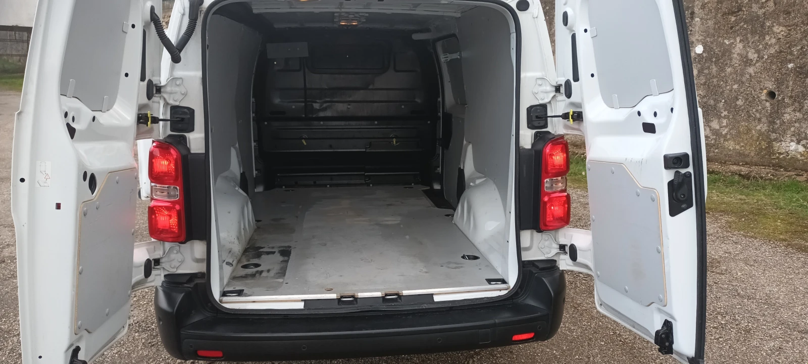 Citroen Jumpy 2000 XL, снимка 9 - Бусове и автобуси - 54694557