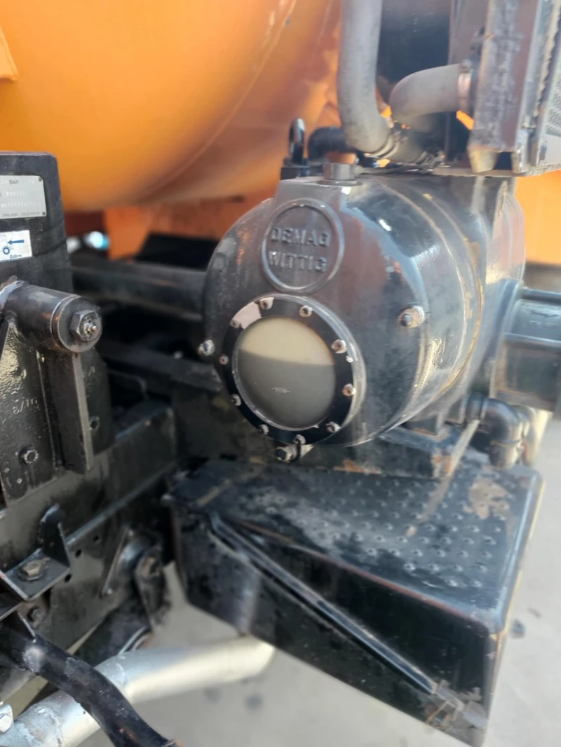 Mercedes-Benz 1114 Специален, снимка 5 - Камиони - 51108388