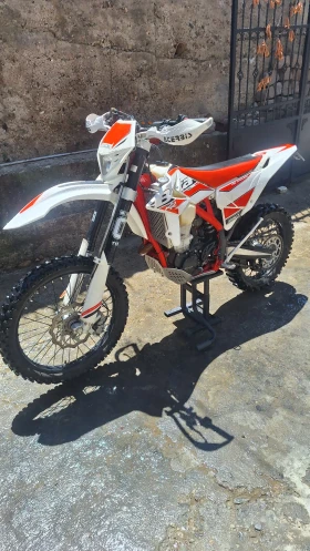 Обява за продажба на Beta Rr 350 ~9 000 лв. - изображение 1 | Auto.bg Обява за продажба на Beta Rr 350 ~9 000 лв. - изображение 1