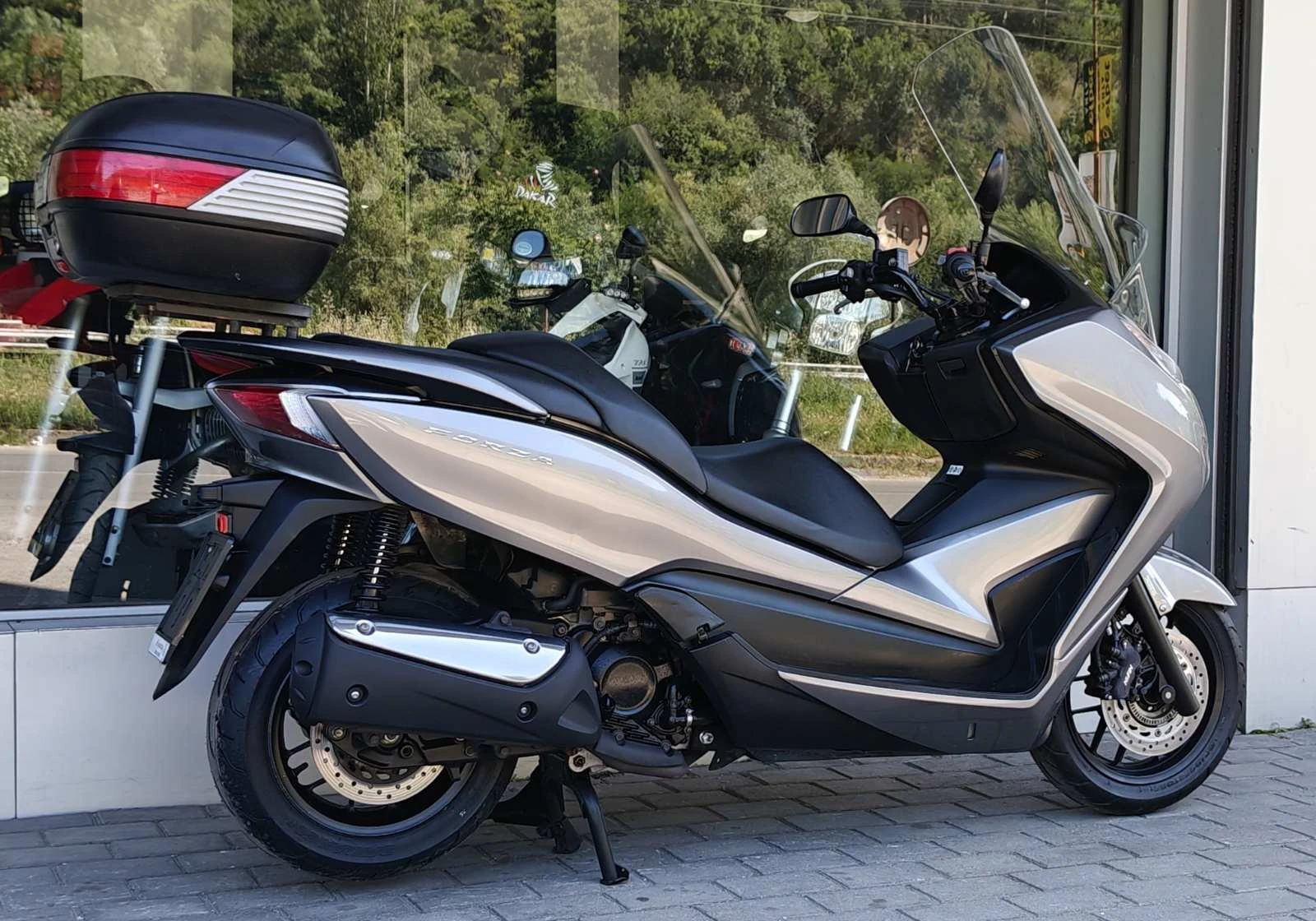 Honda Forza 300i ABS - изображение 5
