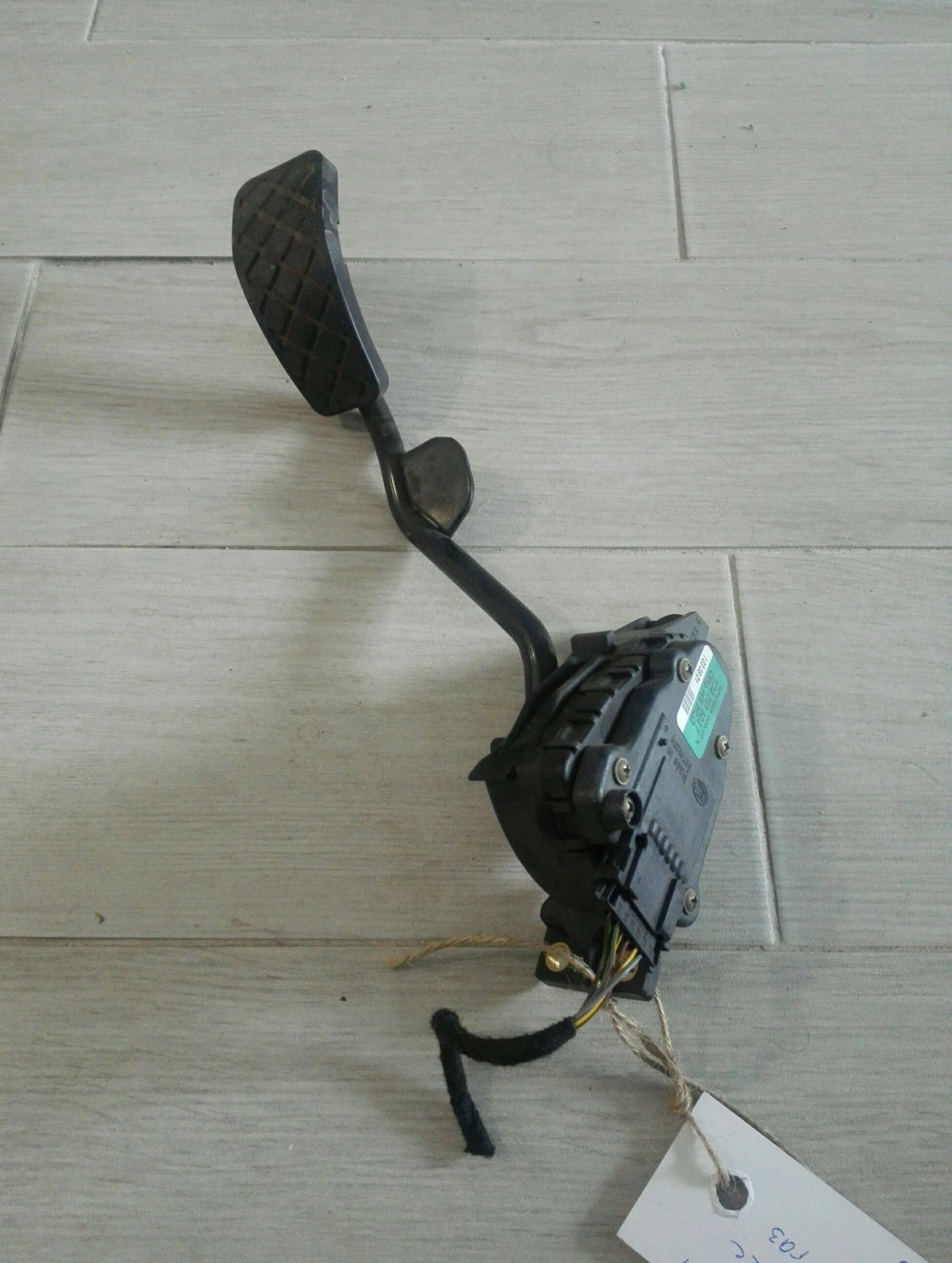 �� ����� ��� ���� �6 2.5��� | Mobile.bg � ����������� 1