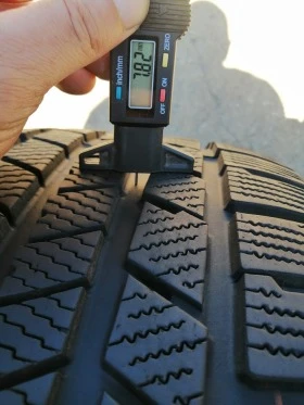 Гуми Зимни 295/40R20, снимка 8