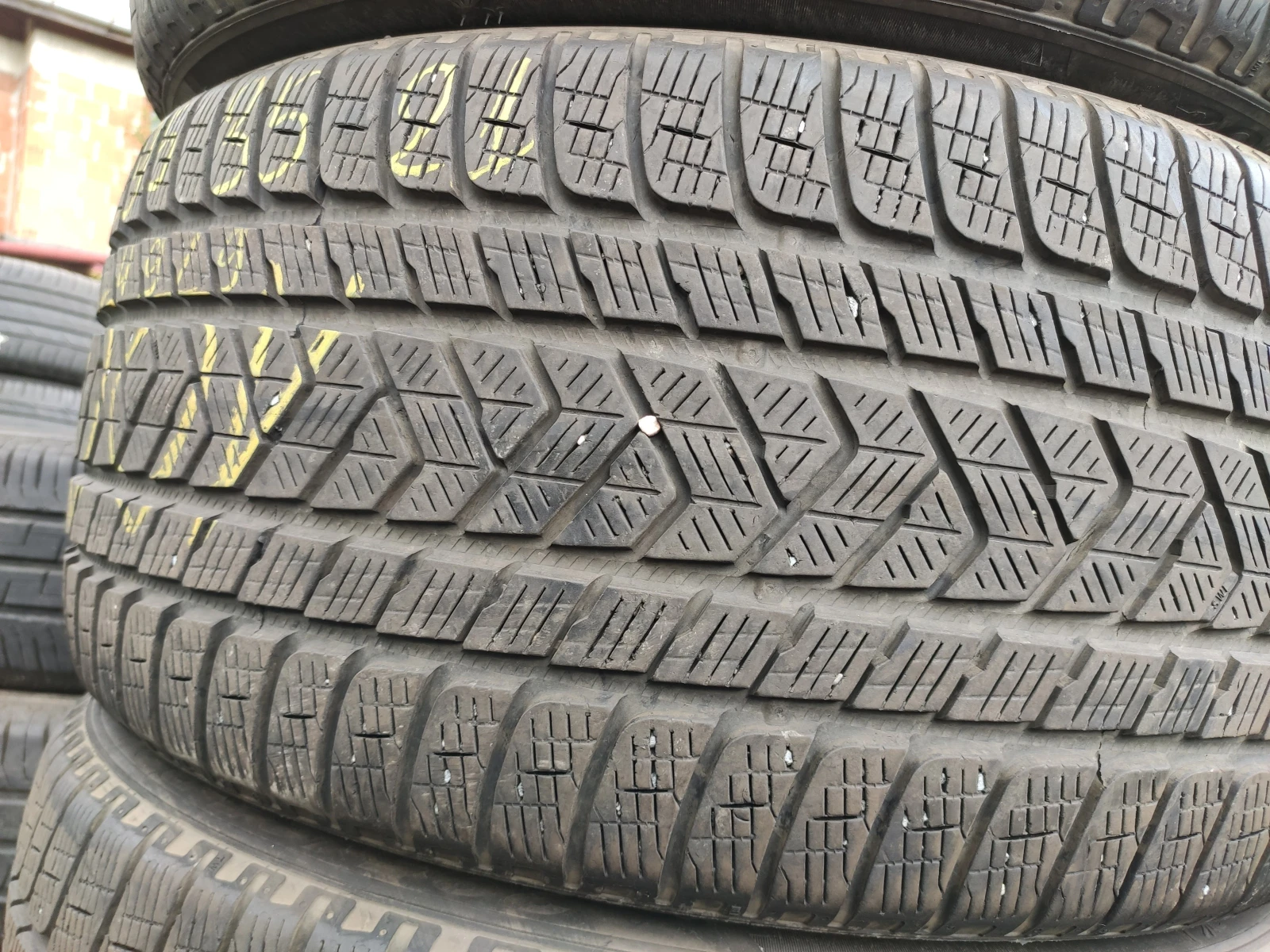 ���� 295/35R21 | Mobile.bg � ����������� 3