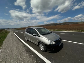 Toyota Corolla verso 1.6 Газ/бензин КЛИМАТИК, снимка 10