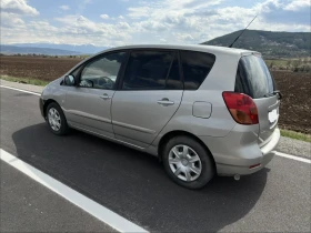 Toyota Corolla verso 1.6 Газ/бензин КЛИМАТИК, снимка 4
