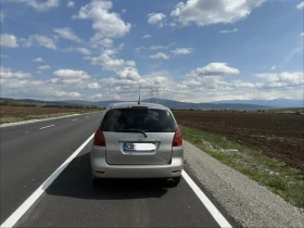 Toyota Corolla verso 1.6 Газ/бензин КЛИМАТИК, снимка 14