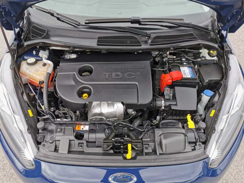 Ford Fiesta 1.5 TDCI, снимка 16 - Автомобили и джипове - 39441871