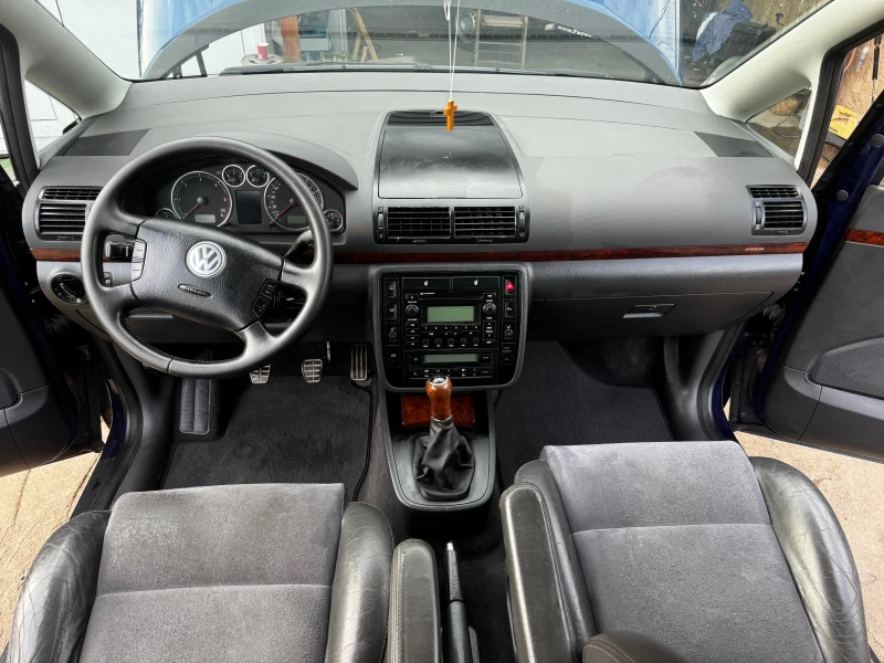 VW Sharan 1, 9TDI-116* KLIMATRONIK* KOJA 6+ 1* , снимка 12 - Автомобили и джипове - 46970251