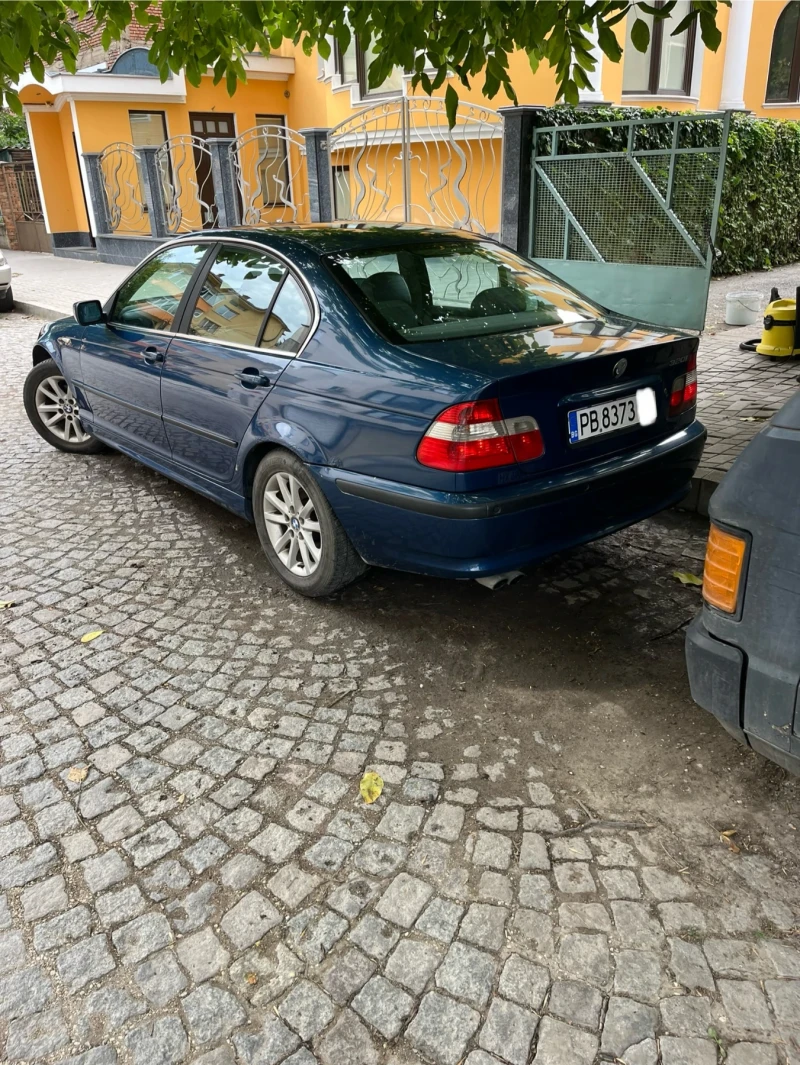 BMW 320, снимка 6 - Автомобили и джипове - 47016556