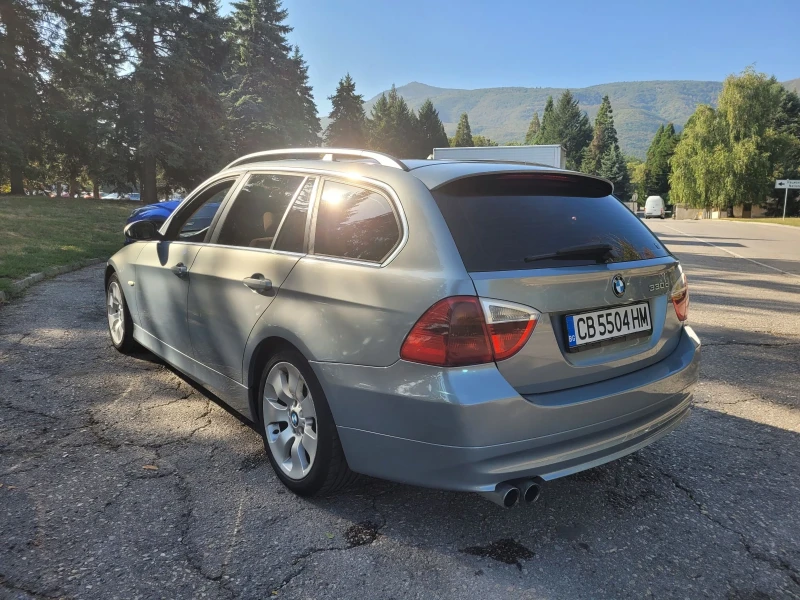 BMW 330 Touring Пълна Сервизна История, снимка 3 - Автомобили и джипове - 47102605