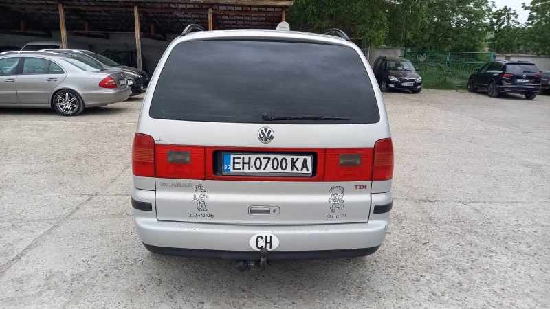 VW Sharan 1.9TDI 131к.с. 7местен, снимка 8 - Автомобили и джипове - 47432355