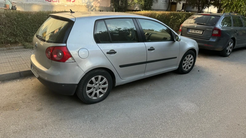 VW Golf, снимка 2 - Автомобили и джипове - 47365831