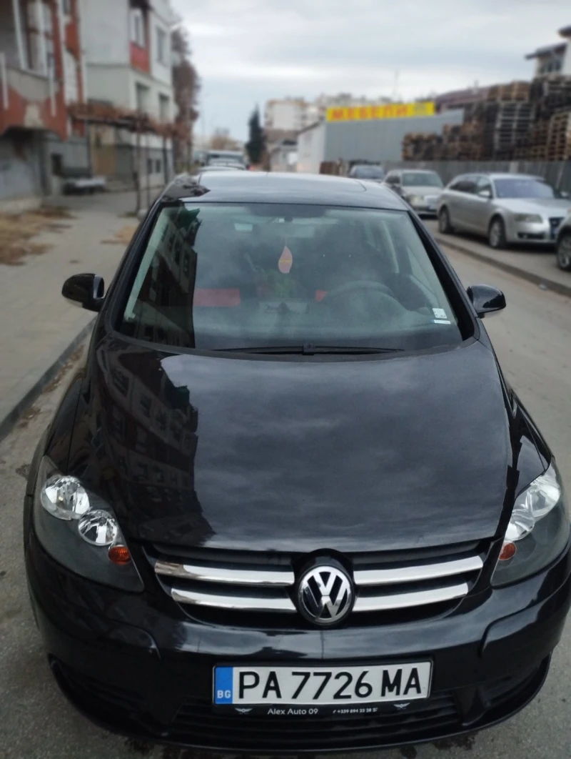 VW Golf Plus 1.6, снимка 2 - Автомобили и джипове - 48976034