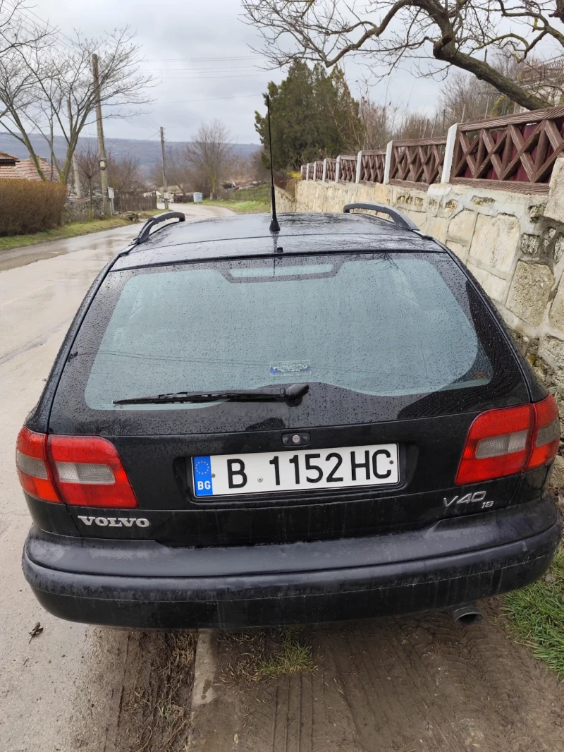 Volvo V40, снимка 2 - Автомобили и джипове - 49345095