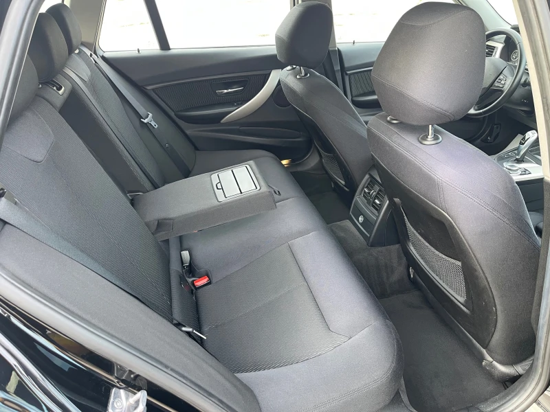 BMW 320 D 184k.c. X-DRIVE / АВТОМАТ / НАВИГАЦИЯ, снимка 13 - Автомобили и джипове - 52541160