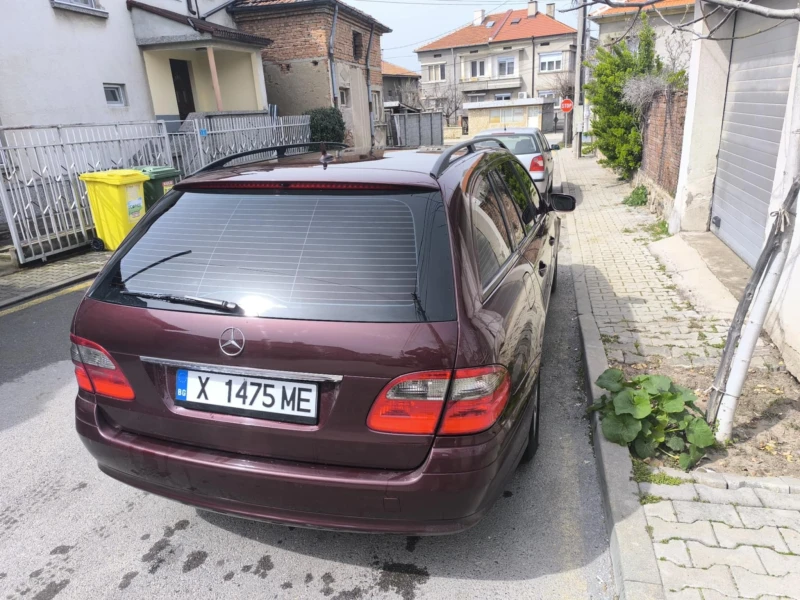 Mercedes-Benz E 220 W211, снимка 4 - Автомобили и джипове - 52983861