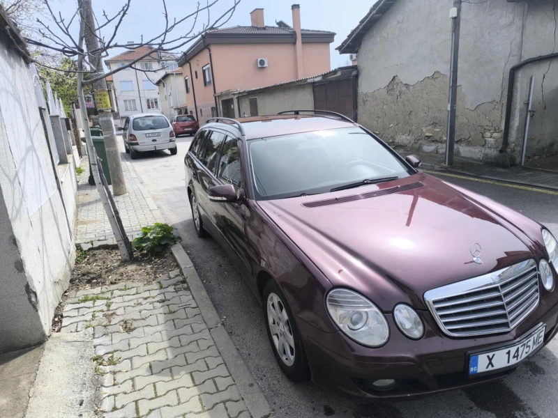 Mercedes-Benz E 220 W211, снимка 2 - Автомобили и джипове - 52983861