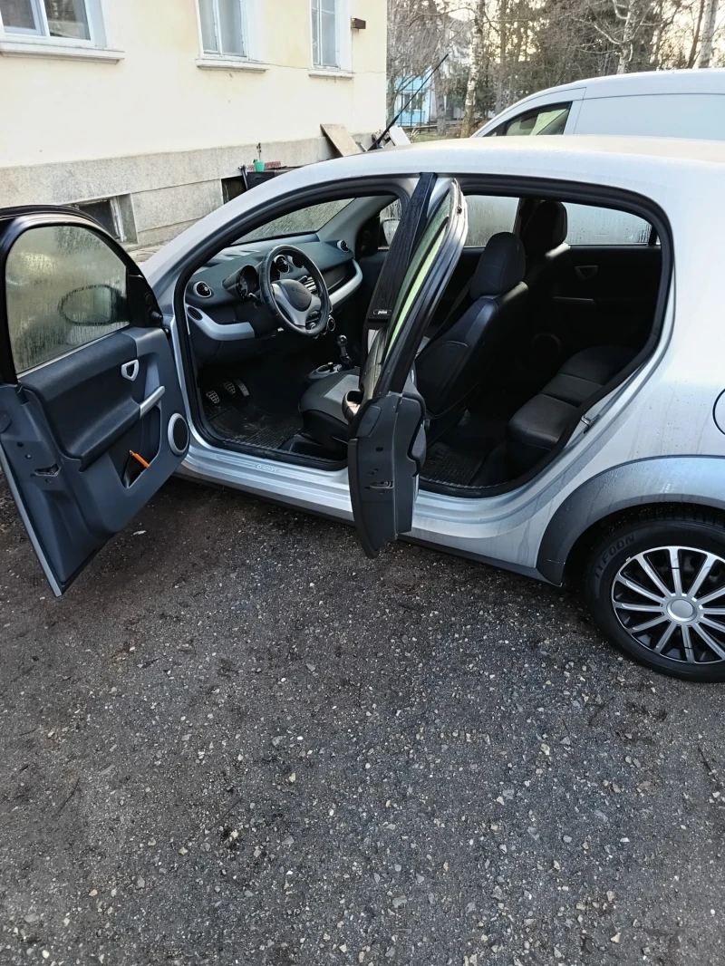 Smart Forfour 1.1, снимка 9 - Автомобили и джипове - 53012533