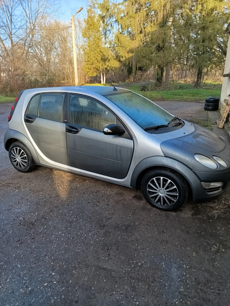 Smart Forfour 1.1, снимка 11 - Автомобили и джипове - 53012533