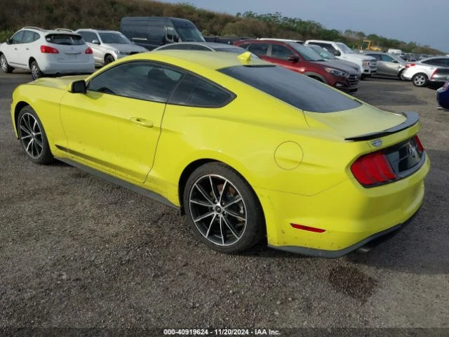 Ford Mustang , перфектен външен вид , снимка 4 - Автомобили и джипове - 48730250