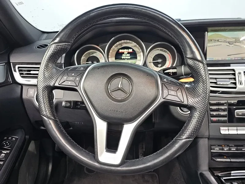 Mercedes-Benz E 220 Cdi Avantgarde, снимка 14 - Автомобили и джипове - 53873446