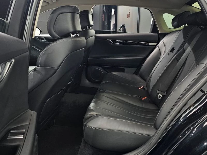 Genesis G80 3.5 Automatic, снимка 16 - Автомобили и джипове - 55599034