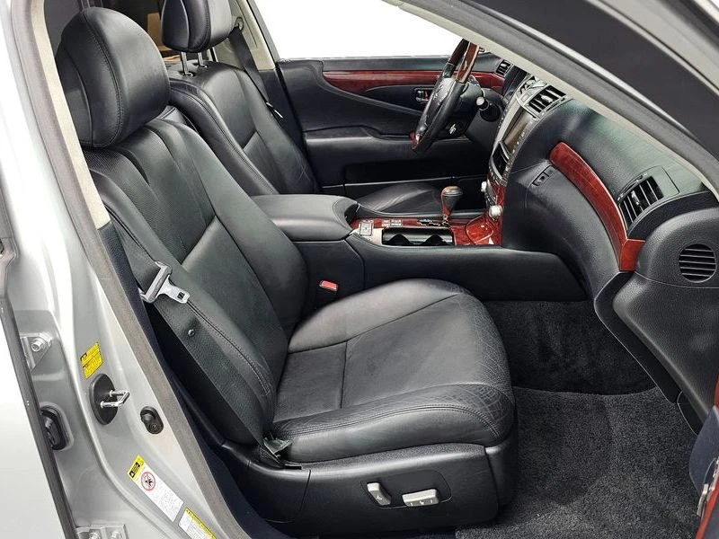 Lexus LS 4.6 1UR Automatic, снимка 10 - Автомобили и джипове - 55825483