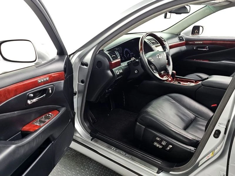 Lexus LS 4.6 1UR Automatic, снимка 11 - Автомобили и джипове - 55825483