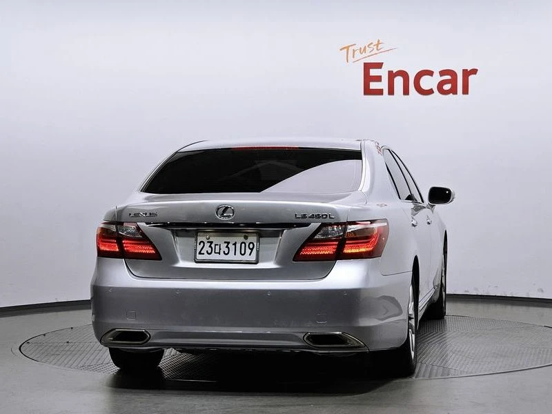 Lexus LS 4.6 1UR Automatic, снимка 4 - Автомобили и джипове - 55825483