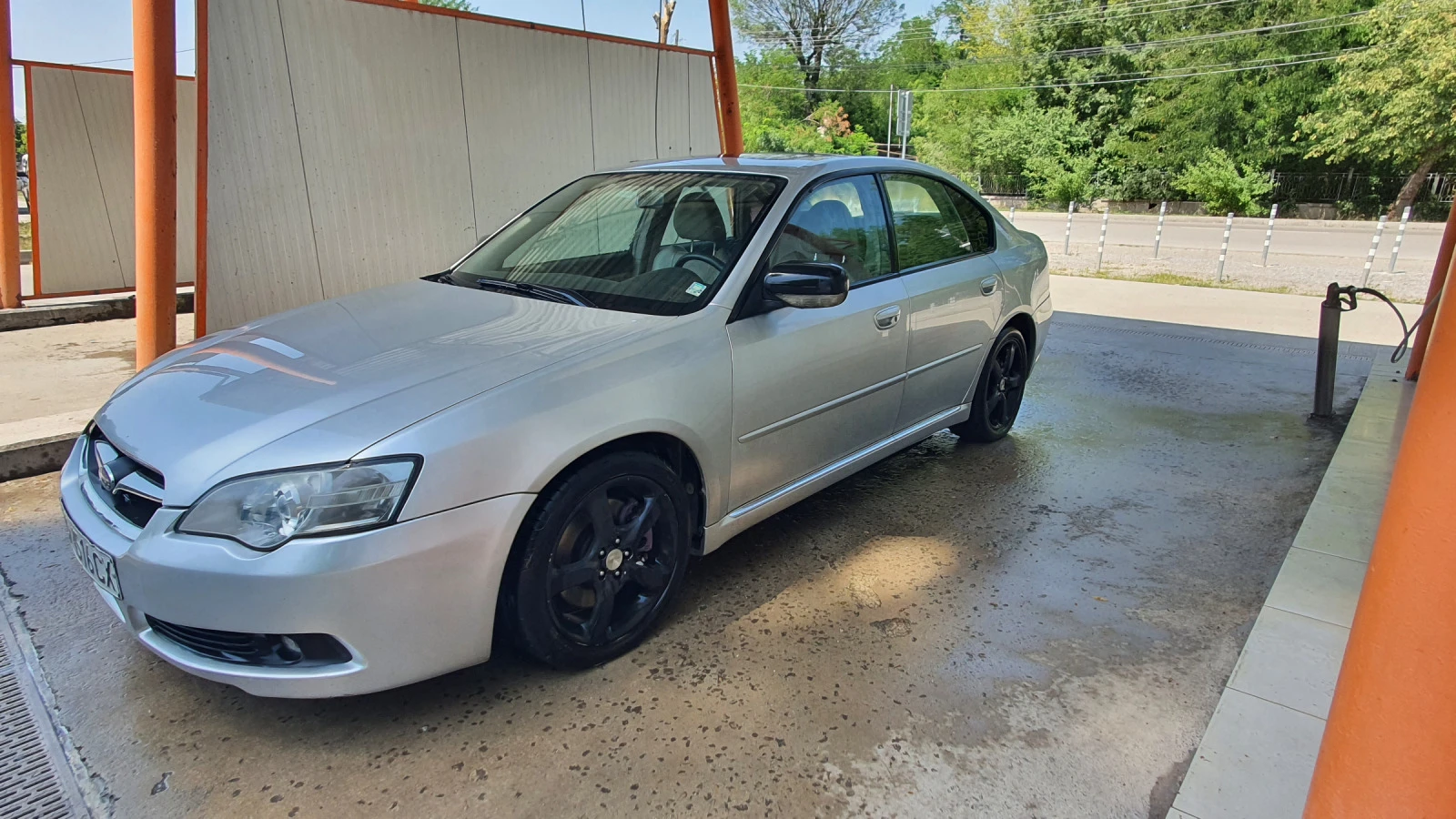 Subaru Legacy 3.0  Н6  245 к.с. седан - изображение 9