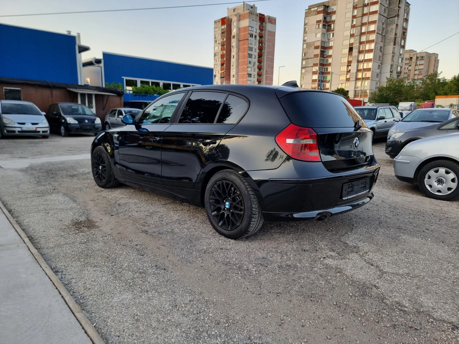 BMW 118 2.OD - изображение 4