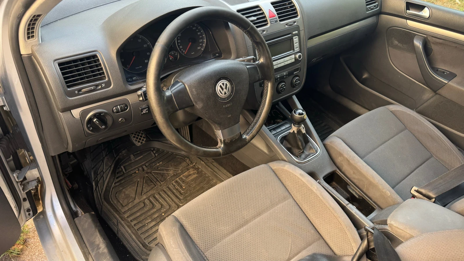 VW Golf  - изображение 9