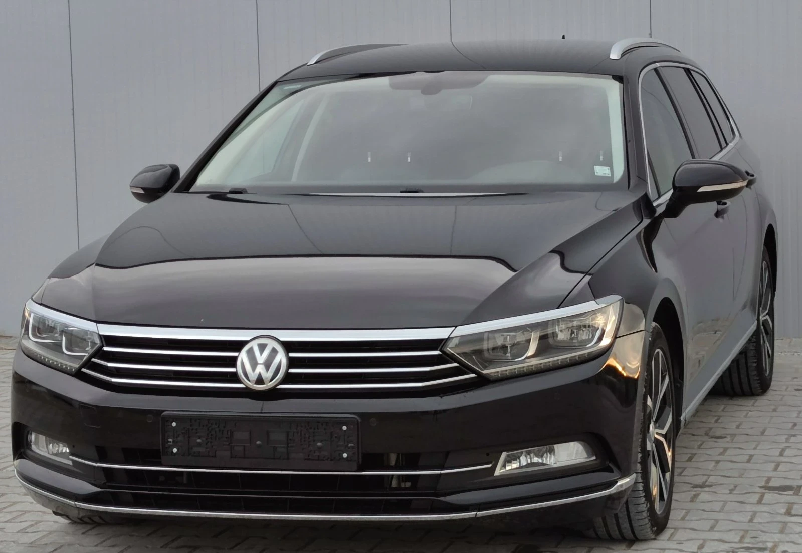 VW Passat 2.0TDI* 150к.с* Highline* DSG* LED* Digital*  - изображение 7