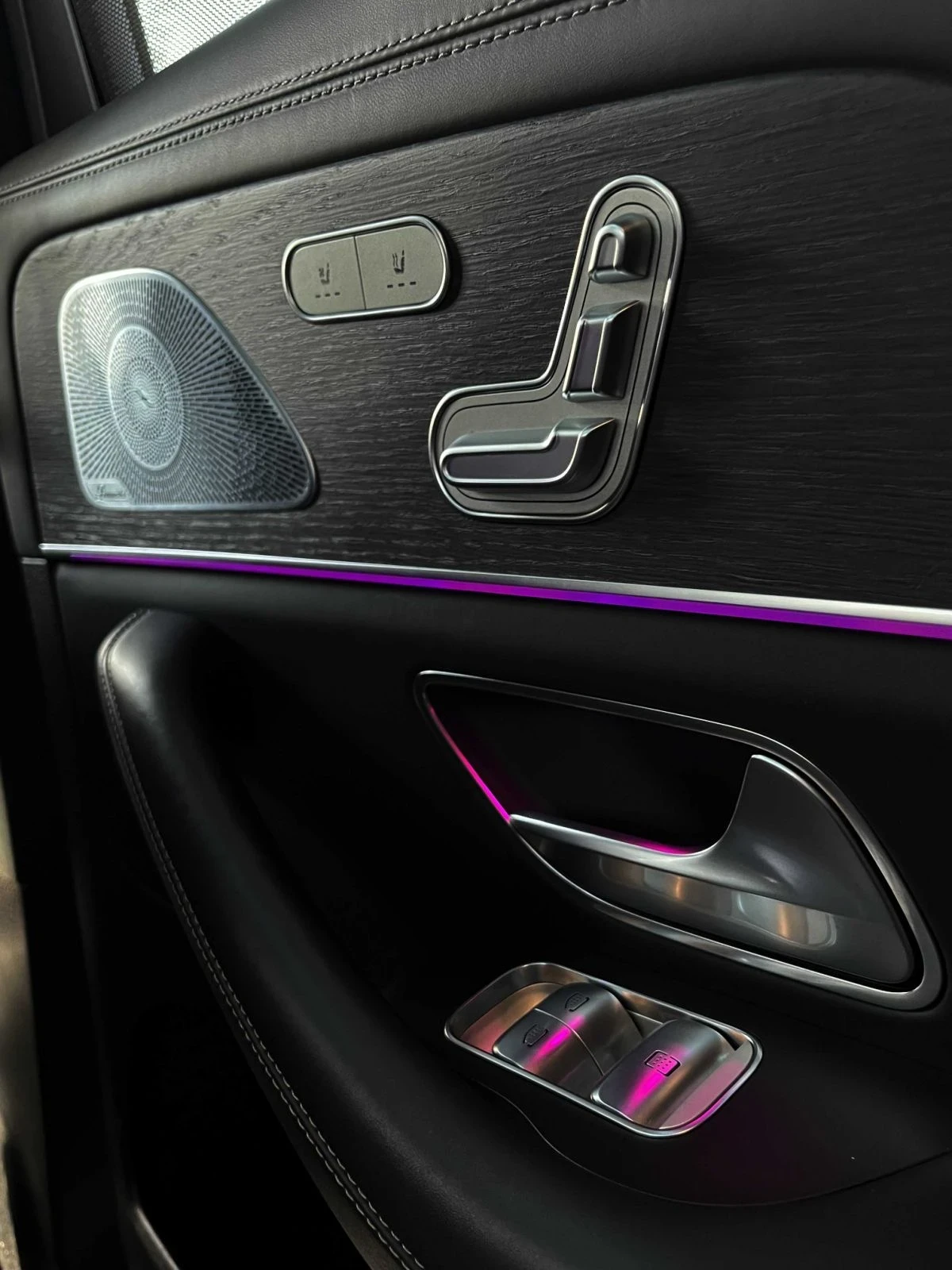 Mercedes-Benz GLS580 AMG, снимка 5 - Автомобили и джипове - 53480265