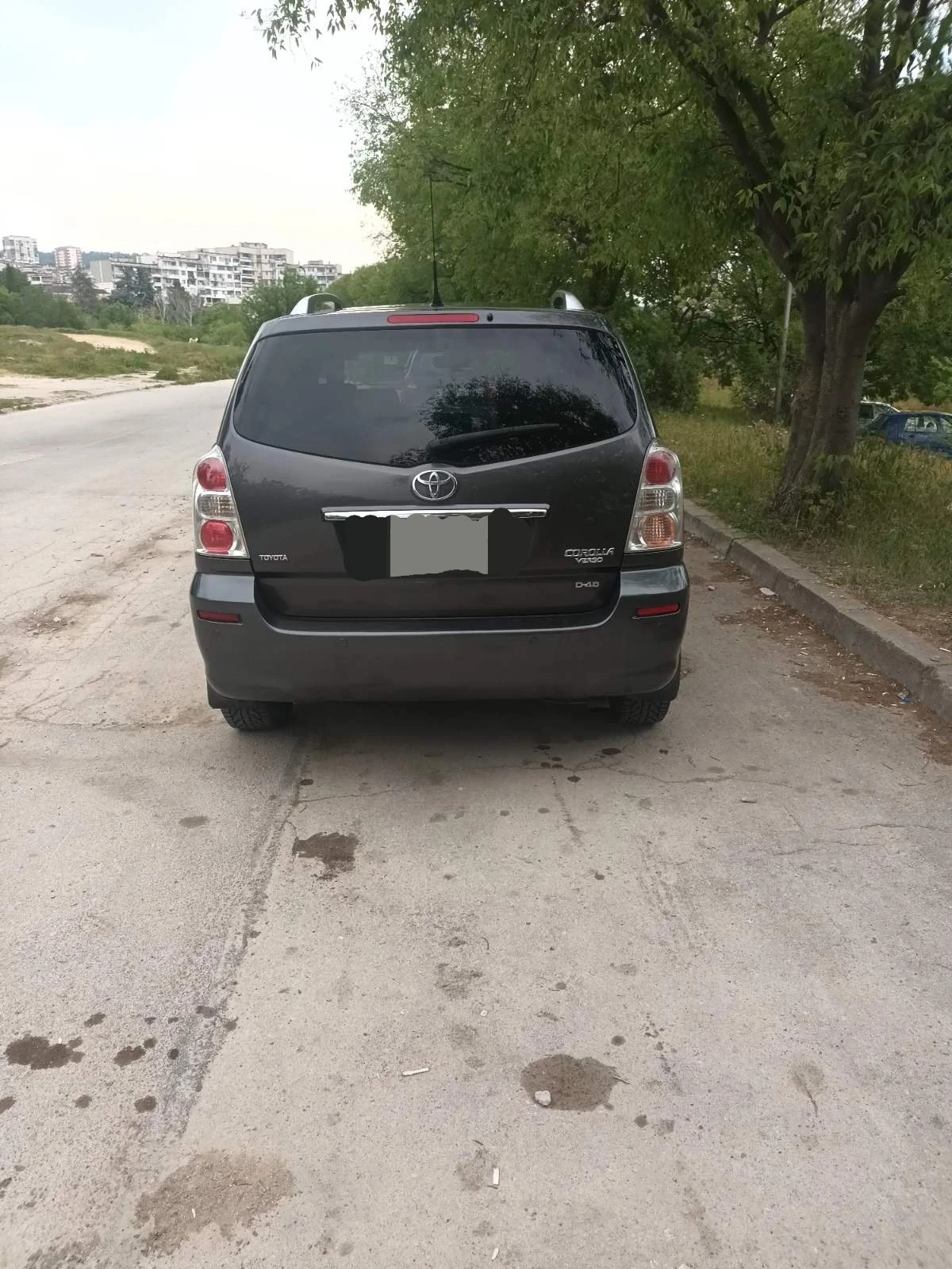 Toyota Corolla verso  - изображение 8