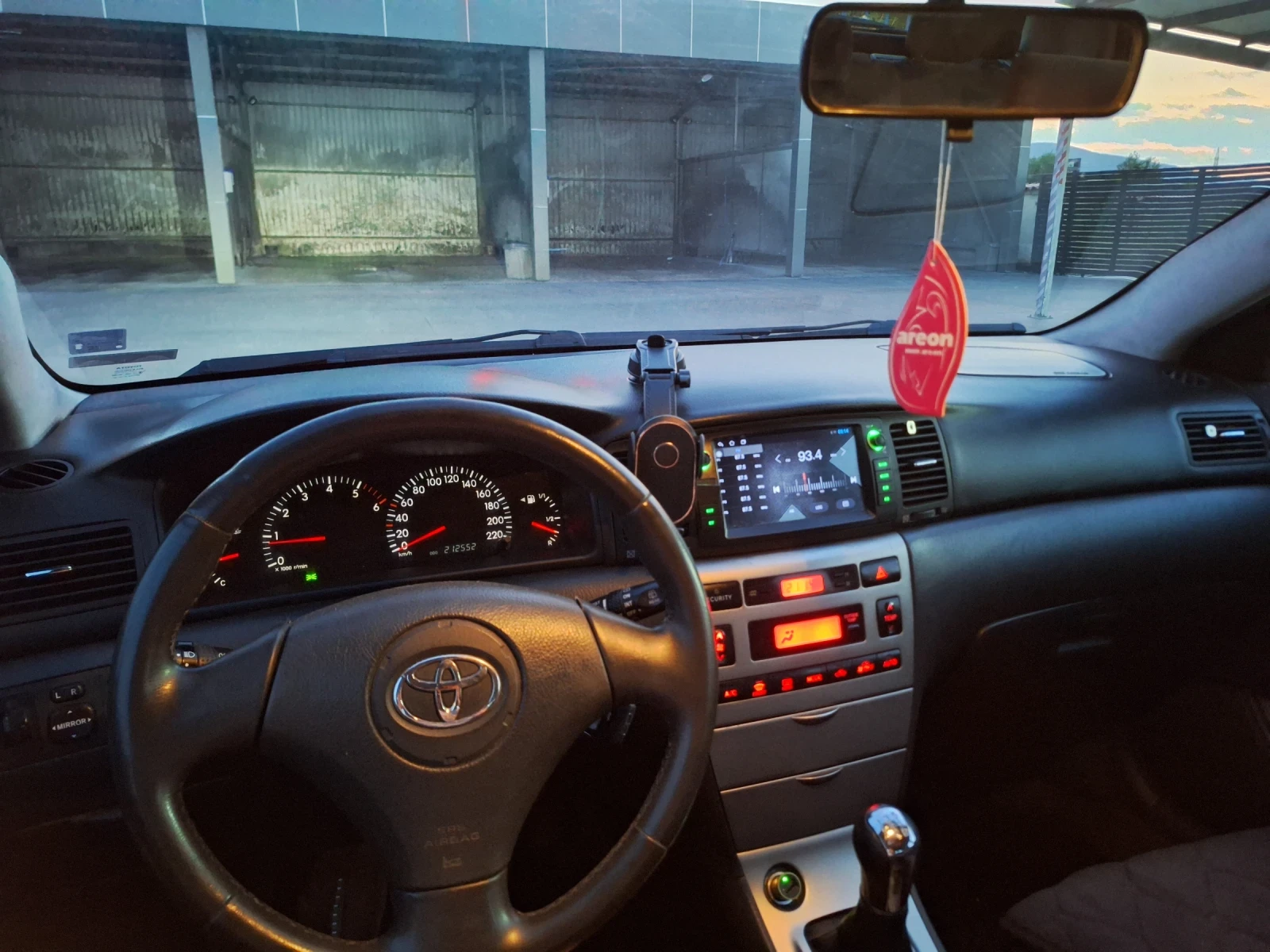 Toyota Corolla 2.0 D-4D - изображение 5