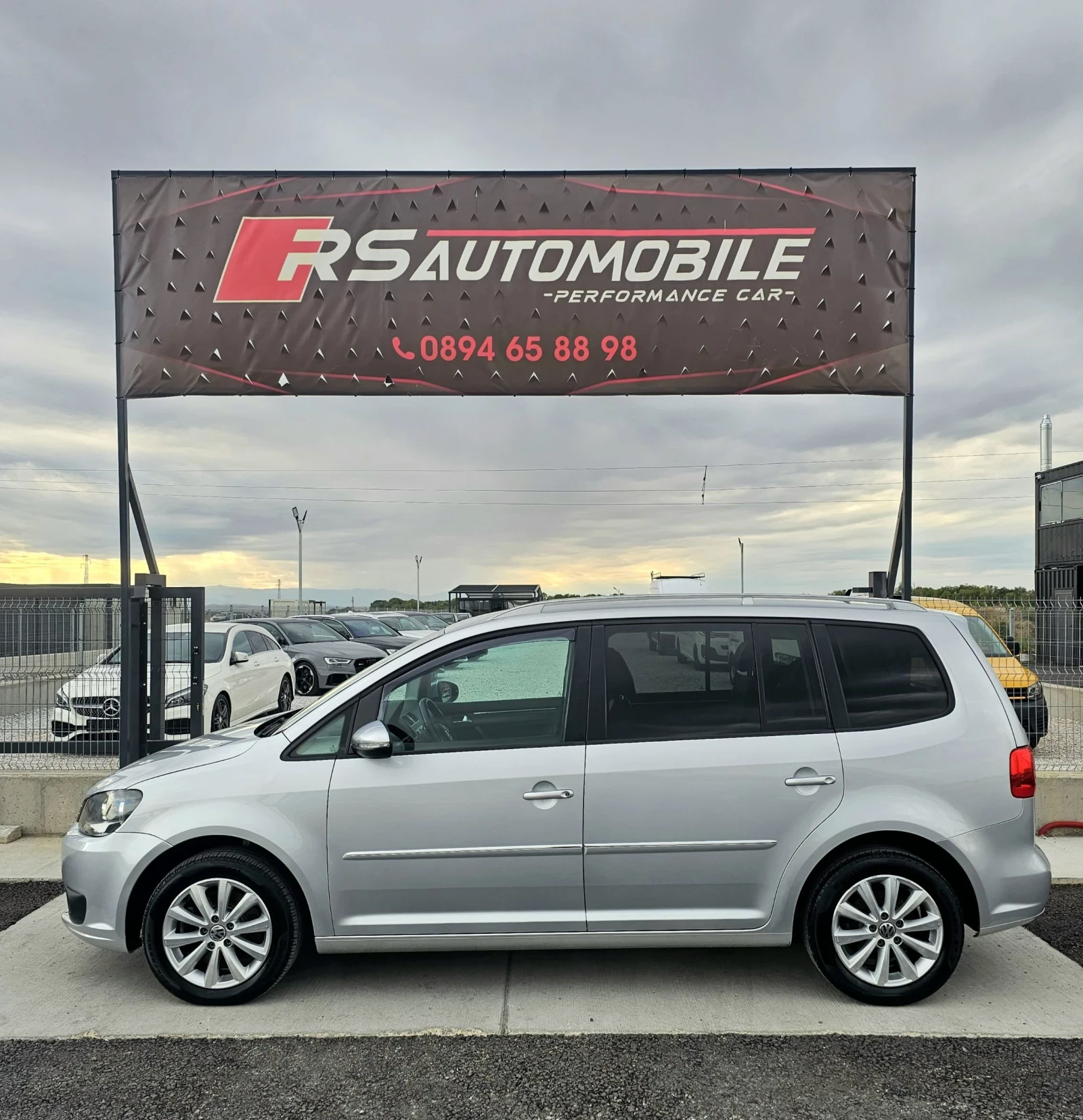 VW Touran 2.0TDI Highline DPF - изображение 7