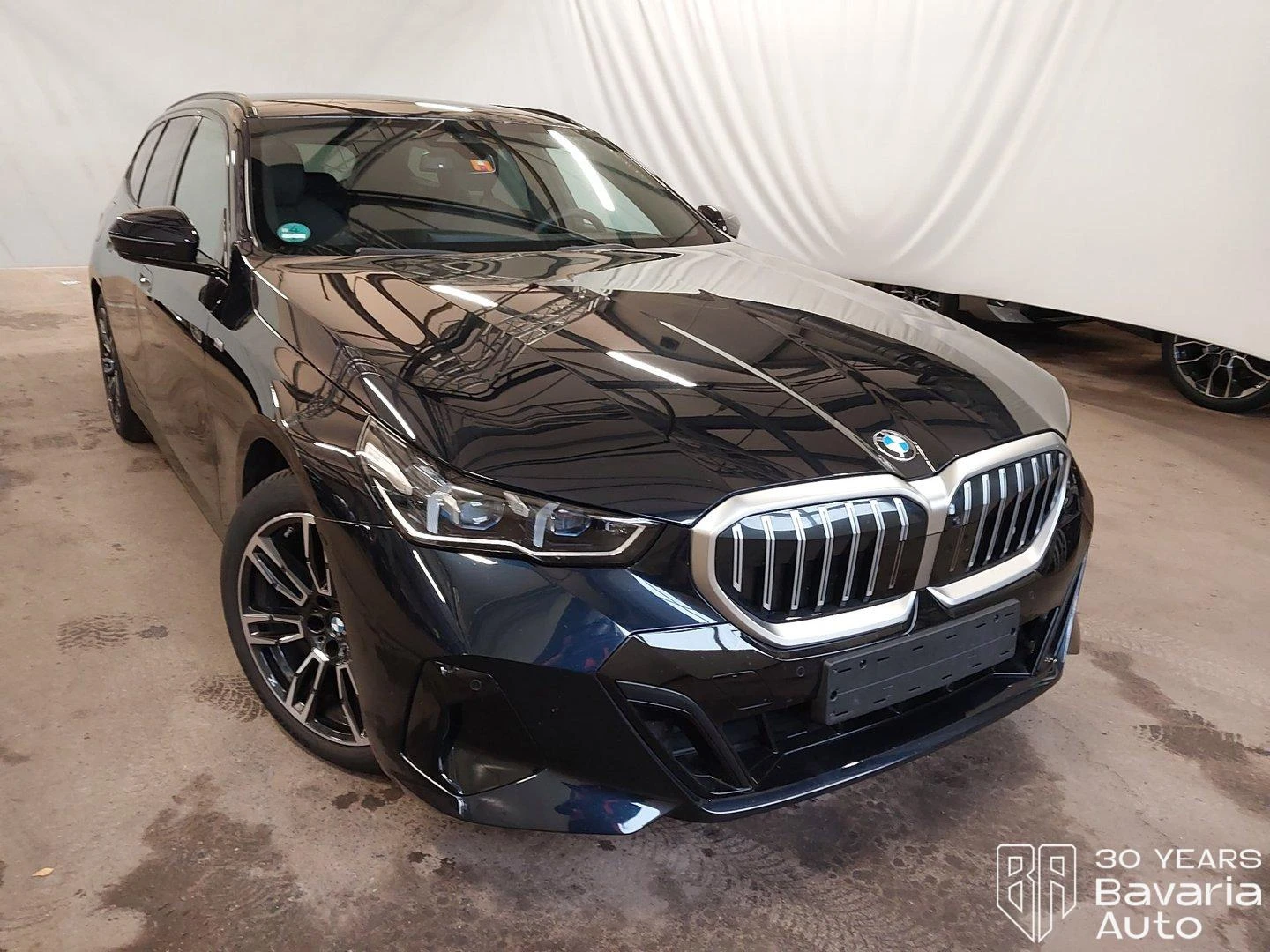 BMW 520 d xDrive Touring M Sport Paket Steptronic | Mobile.bg   4