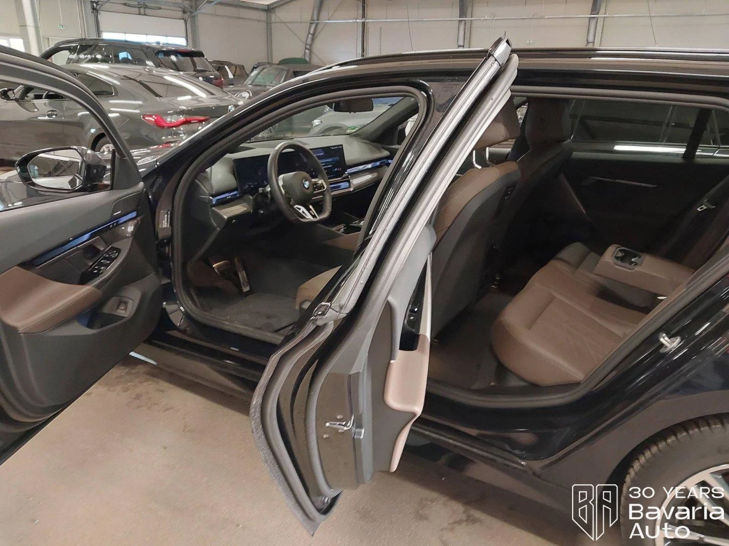 BMW 520 d xDrive Touring M Sport Paket Steptronic | Mobile.bg   5