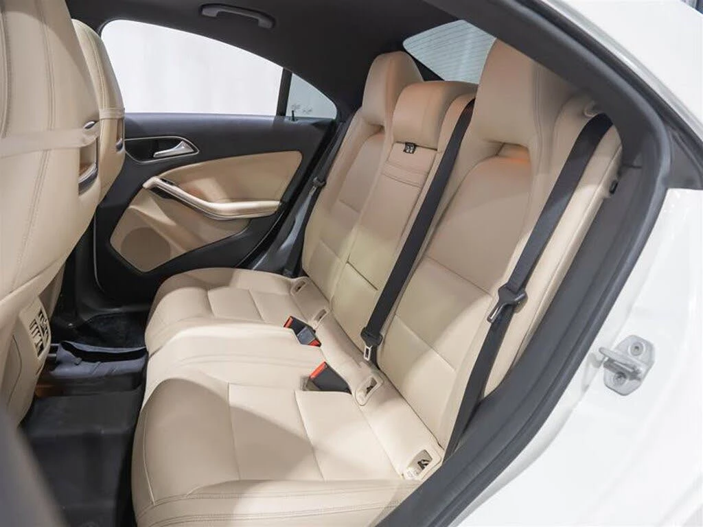 Mercedes-Benz CLA 250 *  *    *   *  | Mobile.bg   14