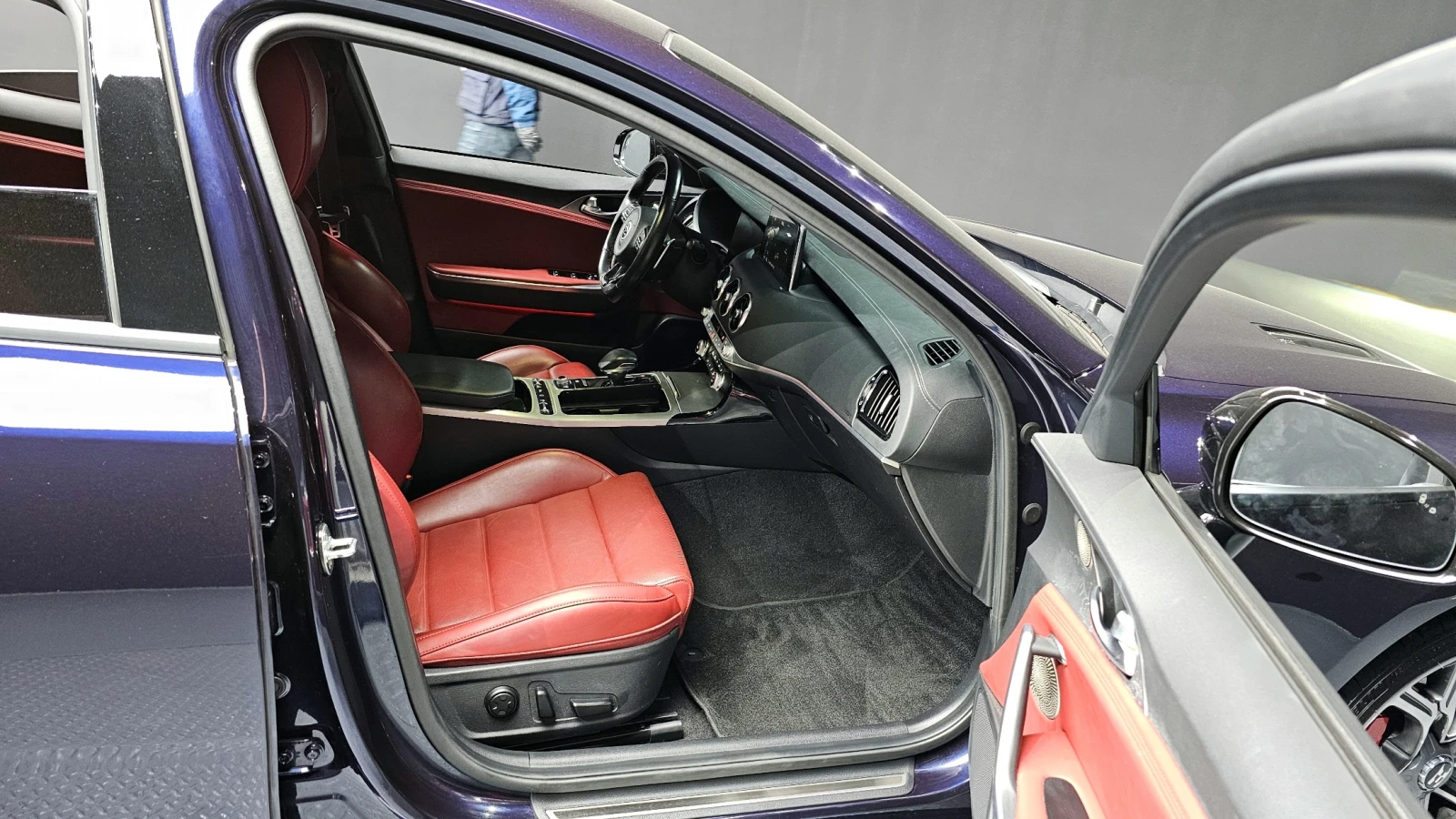 Kia Stinger 3.3T AWD GT autogeorge.com | Mobile.bg � ����������� 11