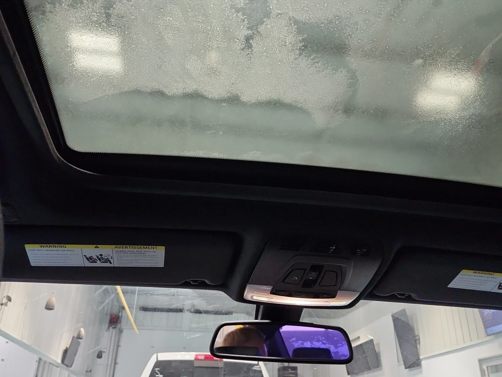 BMW 330 * * CARFAX * * АВТО КРЕДИТ * *  - изображение 10