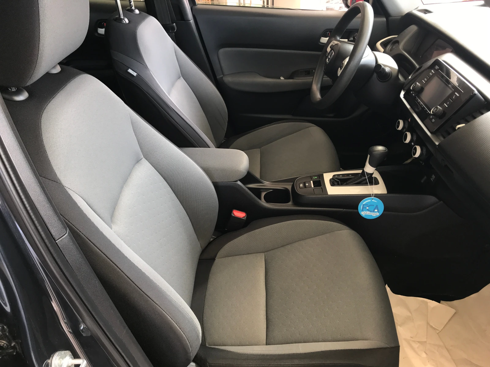 Honda Jazz 1, 5 e-HEV - изображение 7